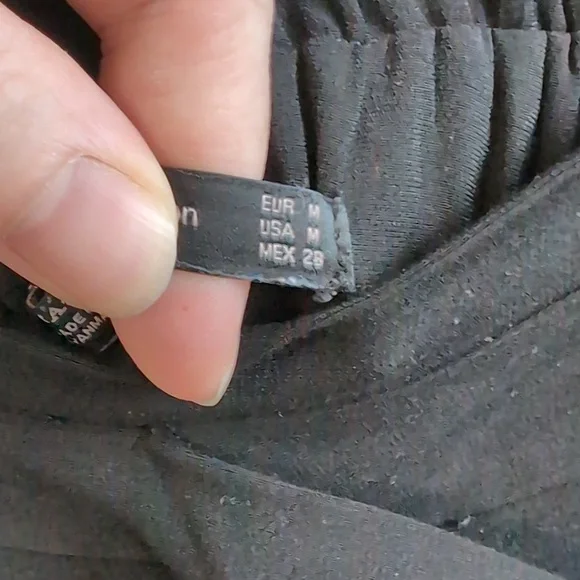 Zara Trafaluc Black Bag Waist Goucho Cropped Pant Size Medium - Picture 6 of 6